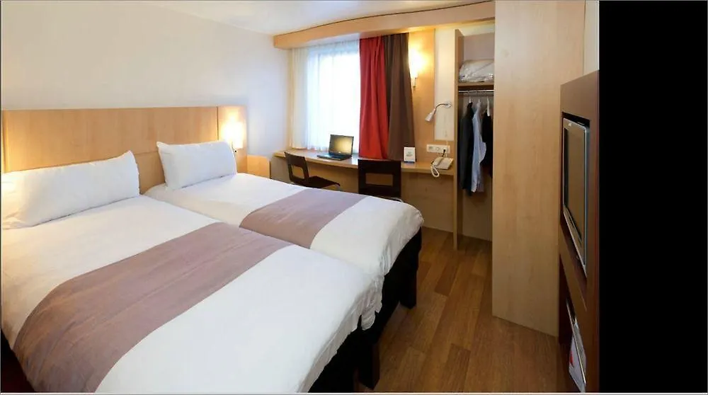 Ibis Hotel Brussels Airport Diegem 3*,  Belgie
